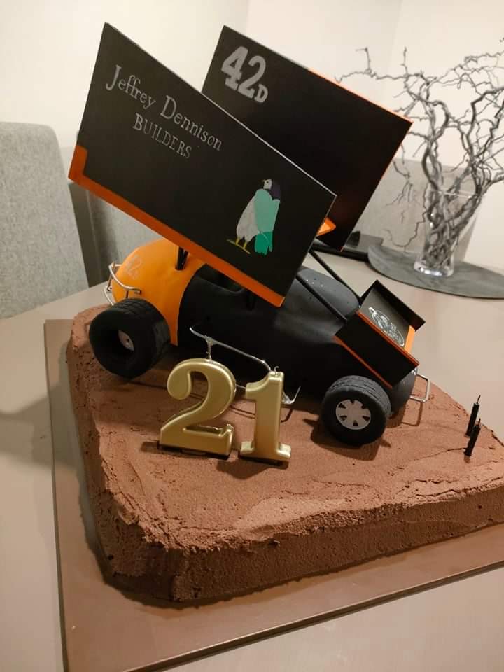 4 - Ewans 21st birthday cake with JDBuilders