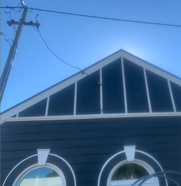 9 Pratt Street Waikouaiti Original damaged trim front of house JDBuilders