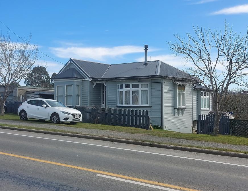 Main Ronalday St Palmerston Completion of the replacement roof and other window and weatherboard repairs to the house JDBuilders