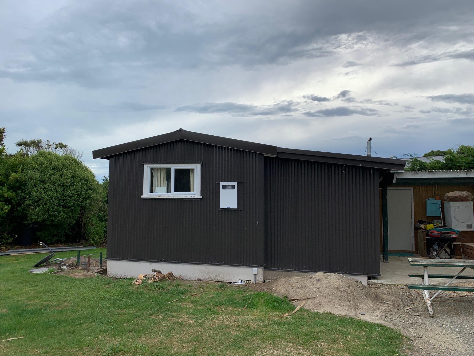 Semple Street Kakanui Renovation using MagnaFlow corrugate as cladding back of house close up JDBuilders 2