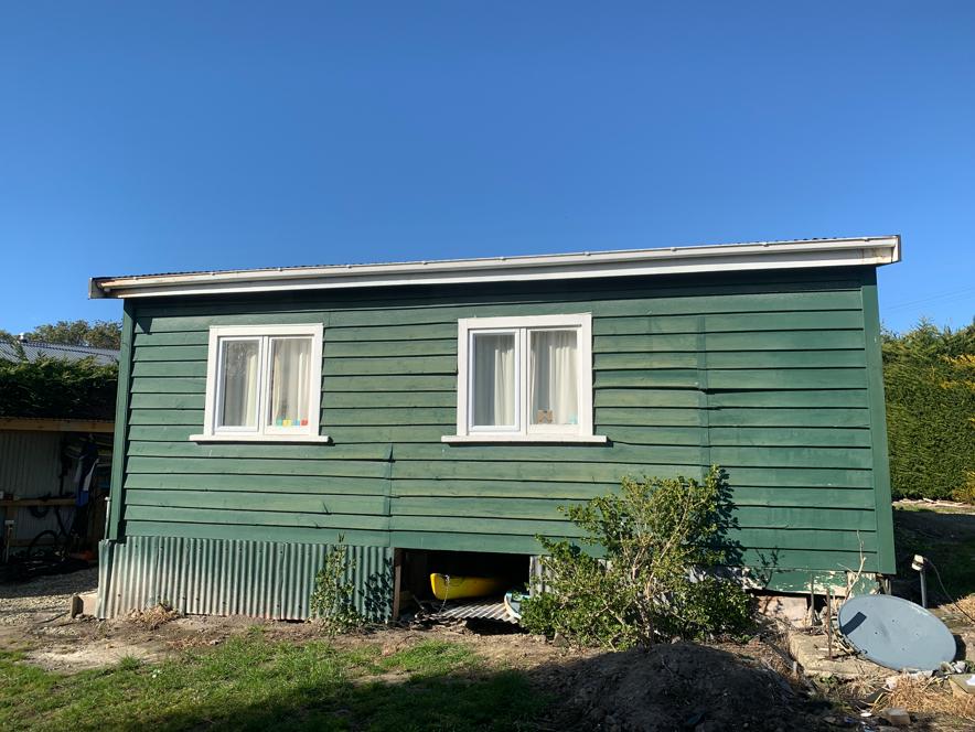 Semple Street Kakanui front of property prior to renovation with the old weatherboards JDBuilders 9