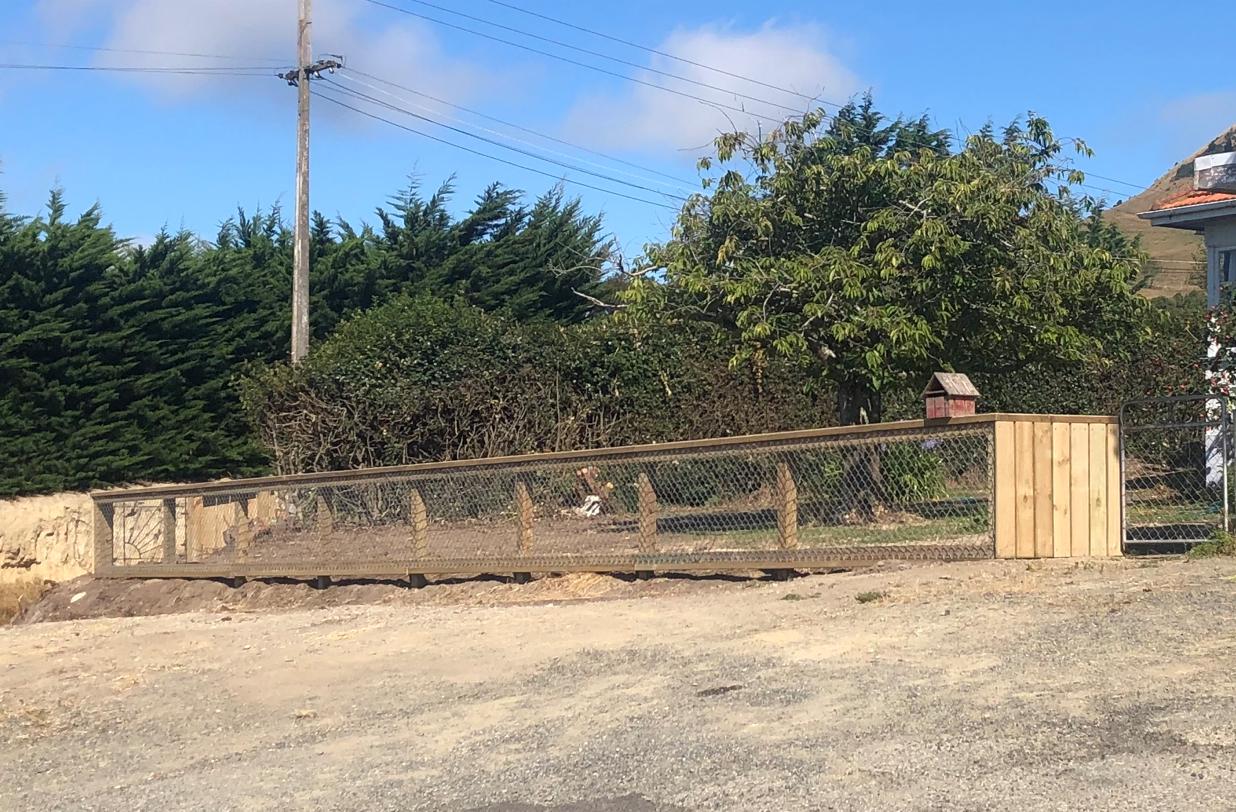 1 30 Kirkwall St, Palmerston New fencing construction with posts, rails and mesh JDBuilders