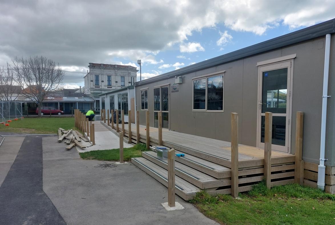 10 Fenwick Primary School, Oamaru Handrails removed from decking JDBuilders
