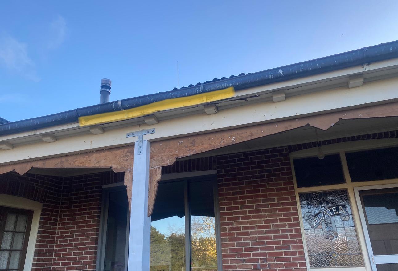 15 480 Puketoi Runs Rd, Paerau, Central Otago Rotten fascia boards to be repaired of the east of the house JDBuilders
