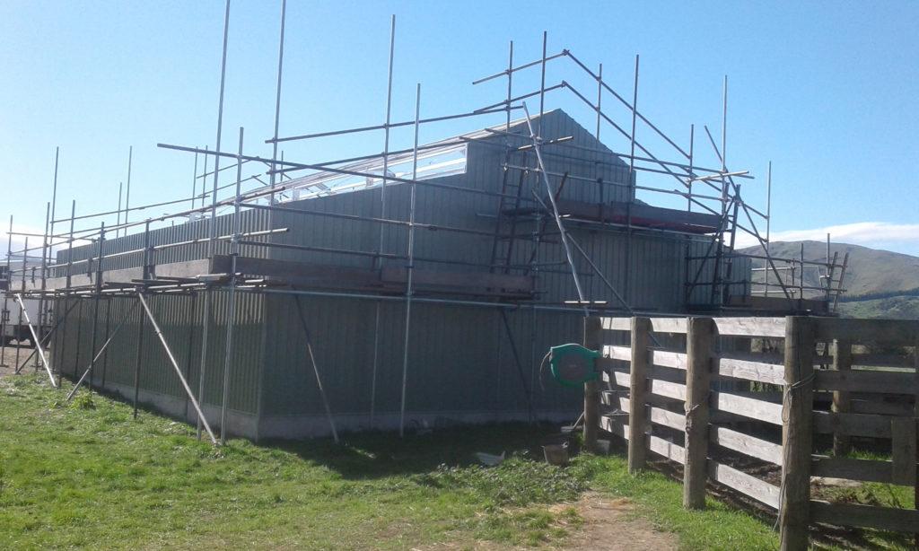 6 Heritage barn Dunback view from the rear showing completion of cladding JDBuilders