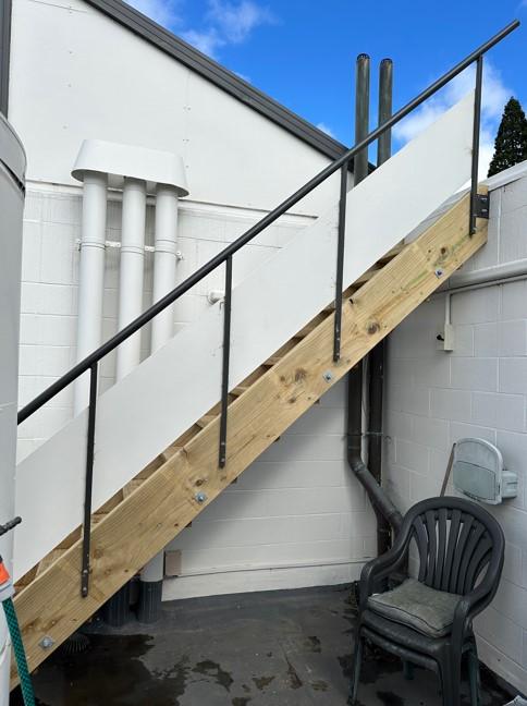 1 27 Arthur Street, Dunedin Side on view of the completed installation of the new stairs along with reinstated handrail JDBuilders